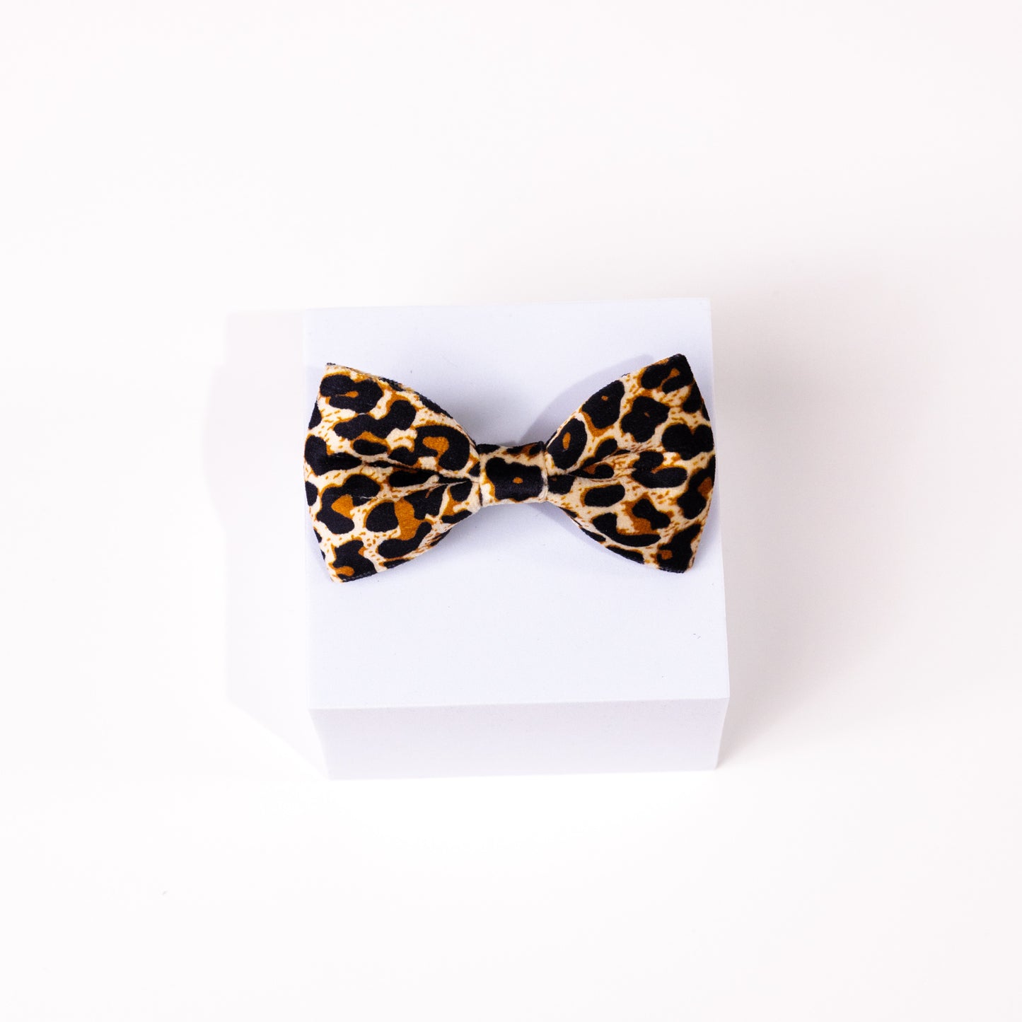 Presley Luxury Leopard Bow Tie